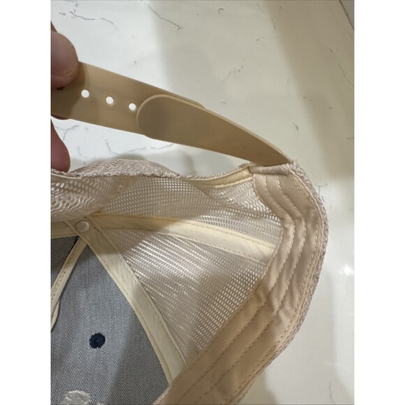 New 2025 Stagecoach Music Festival Corduroy Adjustable Rope Trucker Hat - Picture 8 of 9